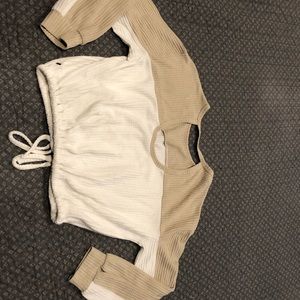 Hollister Waffle Knit Lightweight Top EUC SZ Small